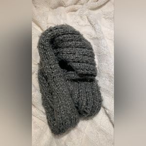 American Eagle Scarf - Gray